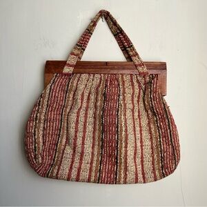vintage 1970s tapestry western handbag with wood clasp